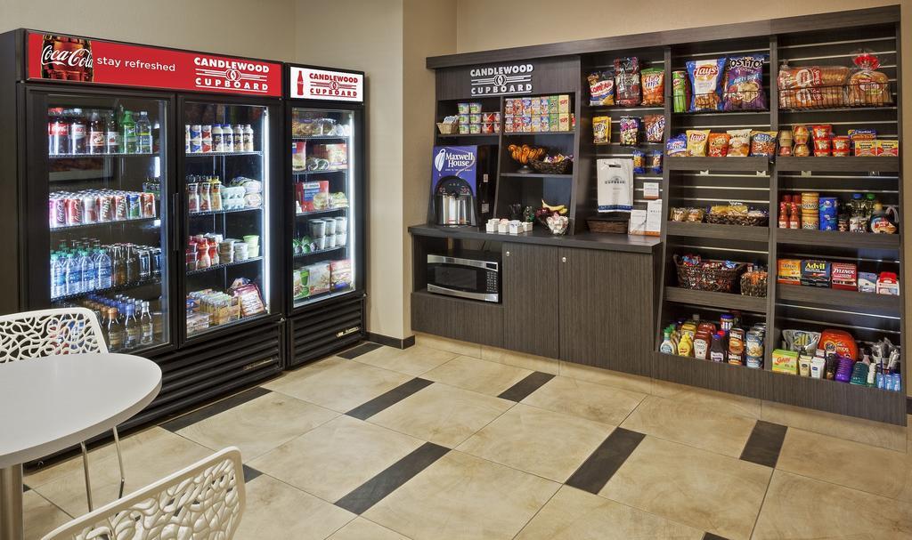 Candlewood Suites West Edmonton - Mall Area By Ihg Ngoại thất bức ảnh