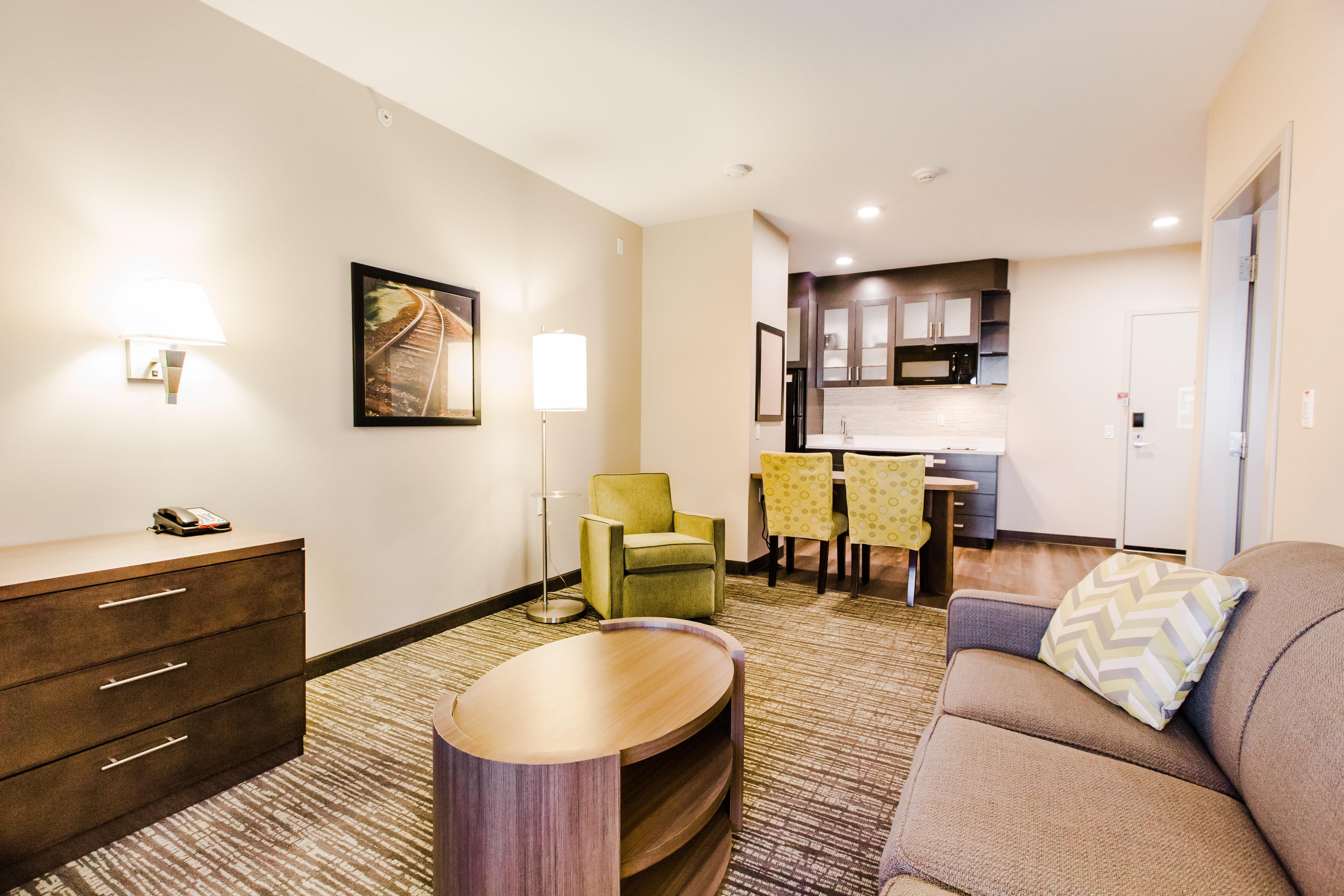Candlewood Suites West Edmonton - Mall Area By Ihg Ngoại thất bức ảnh