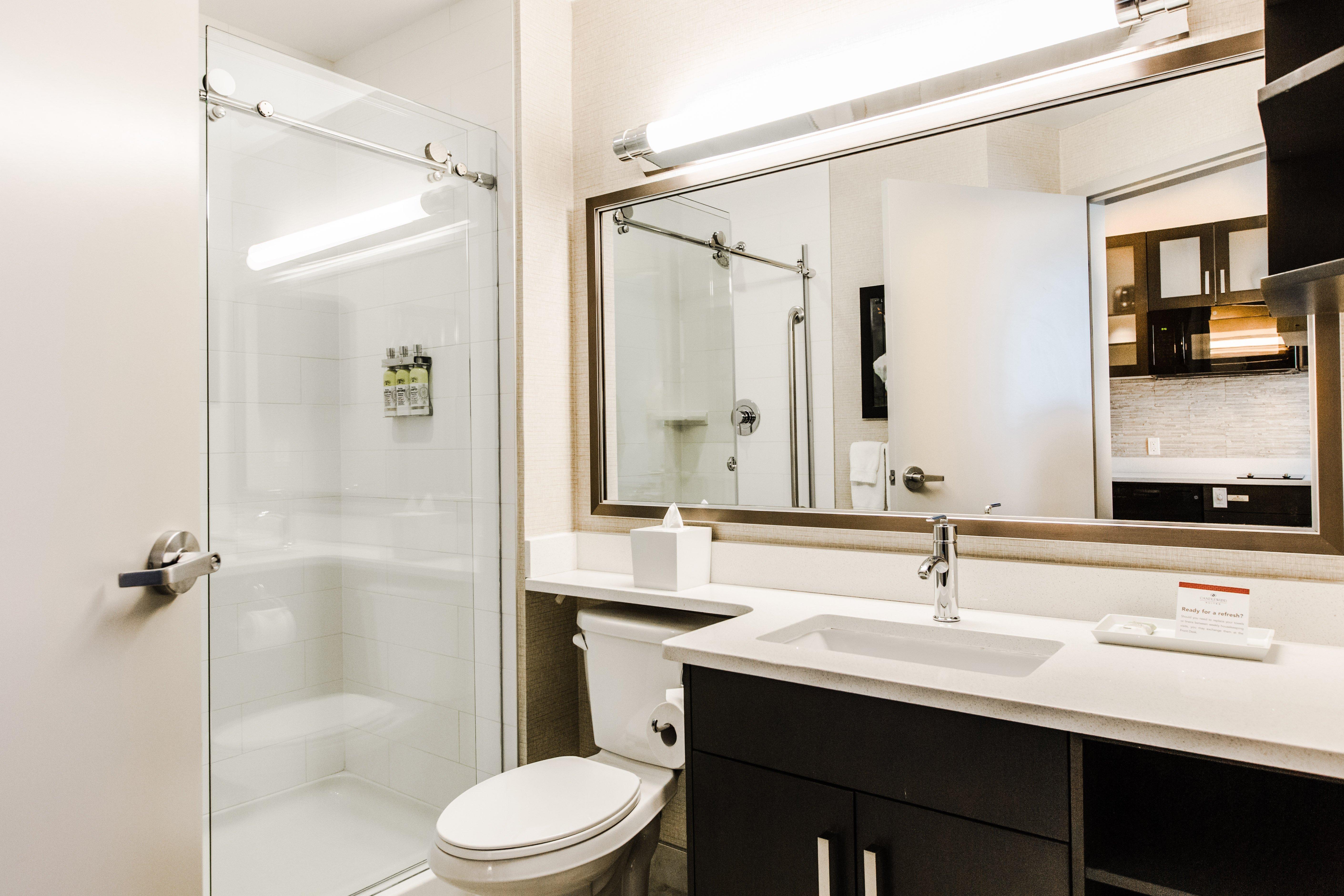 Candlewood Suites West Edmonton - Mall Area By Ihg Ngoại thất bức ảnh