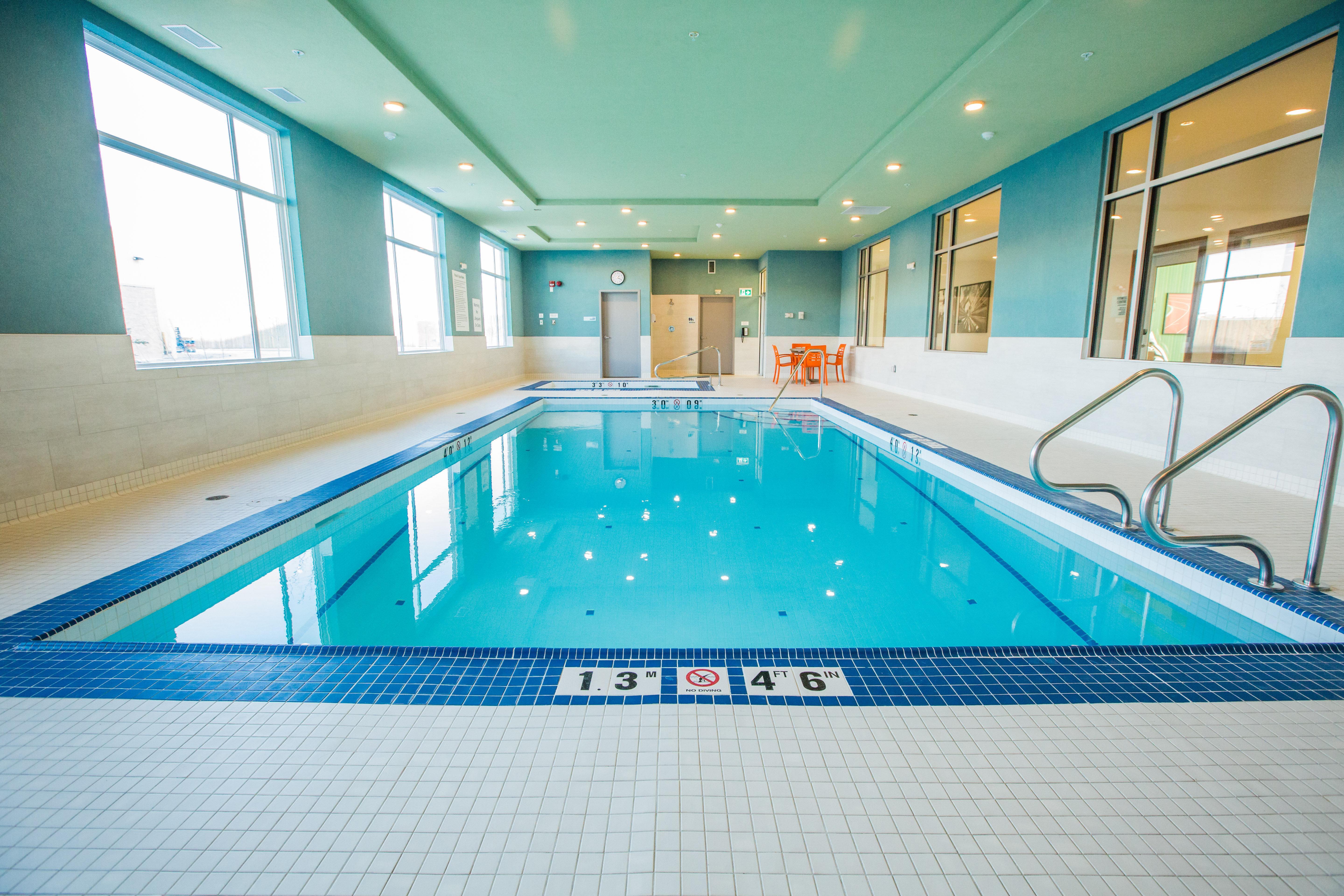 Candlewood Suites West Edmonton - Mall Area By Ihg Ngoại thất bức ảnh