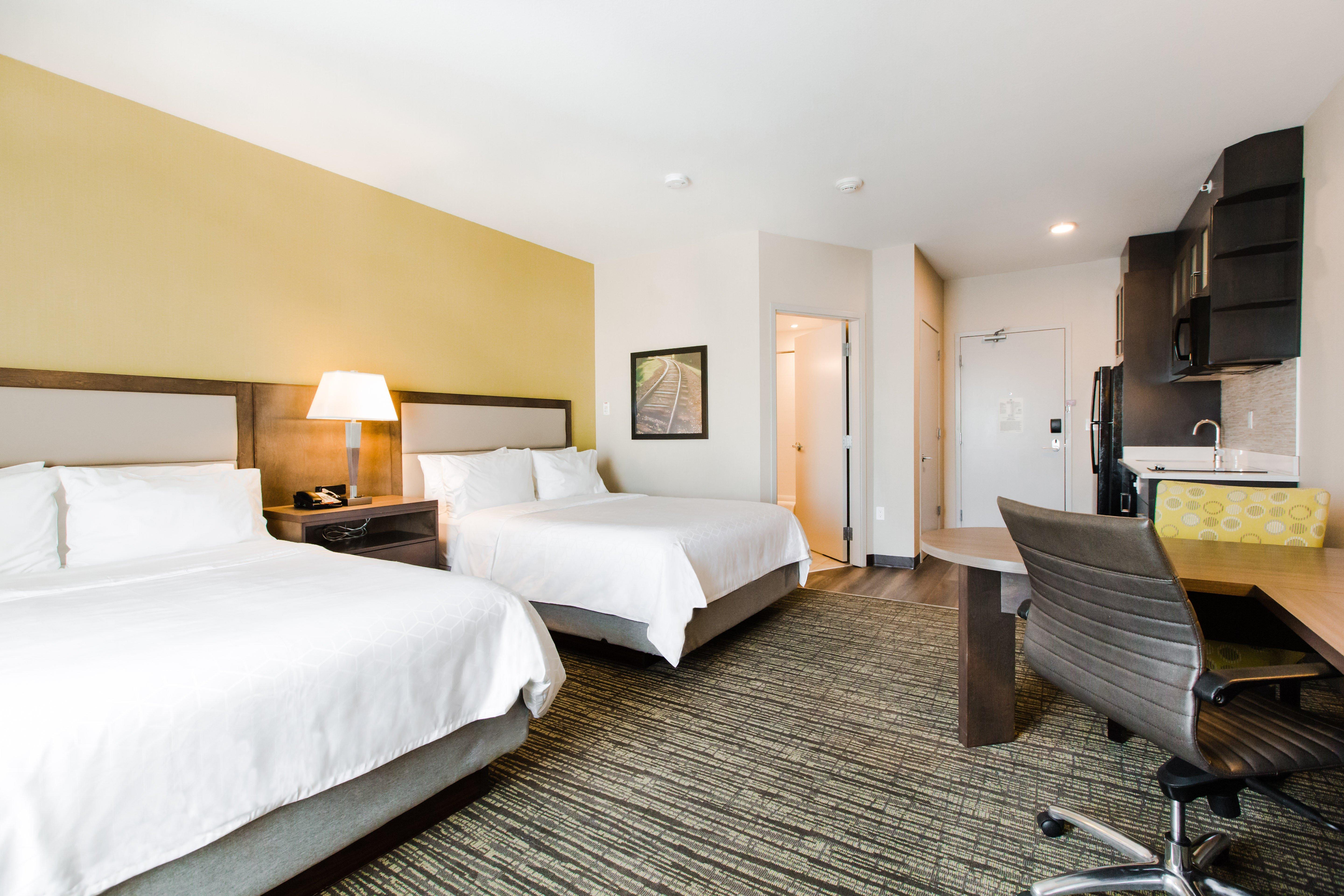 Candlewood Suites West Edmonton - Mall Area By Ihg Ngoại thất bức ảnh