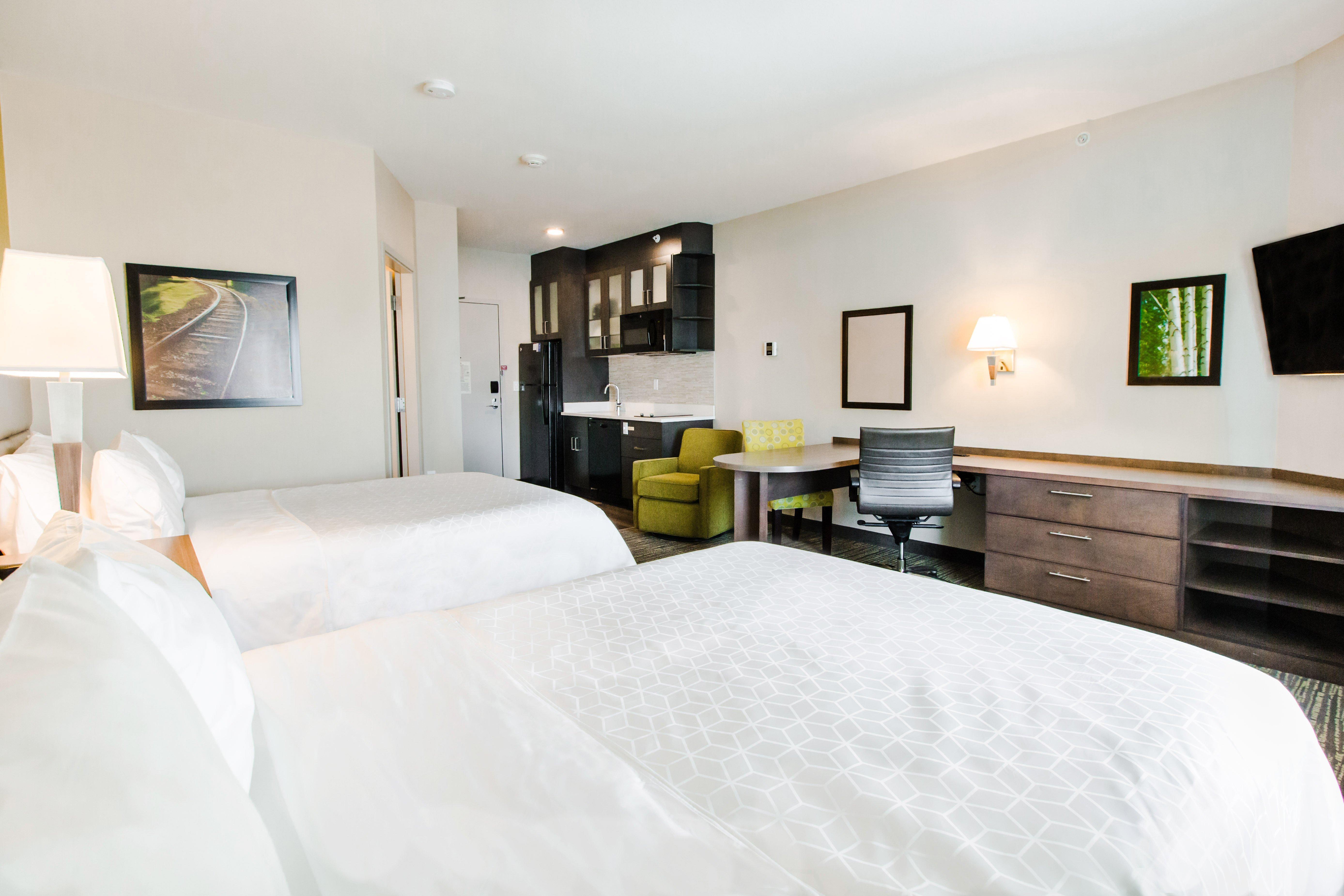 Candlewood Suites West Edmonton - Mall Area By Ihg Ngoại thất bức ảnh